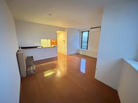 パシフィックレジデンス目黒本町の居間・リビング