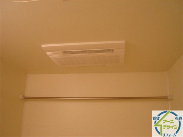 アイエスパレス・ウェストの浴室|パース写真