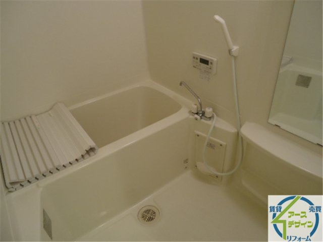 アイエスパレス・ウェストの浴室|パース写真