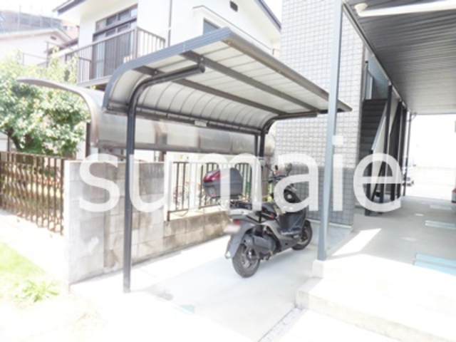 リブリ・KⅡの駐車場|バイク置き場☆