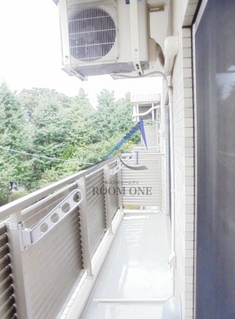 ウィスティリアのバルコニー|バルコニーです。