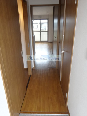 【玄関】 | ヴィラ・エターナル