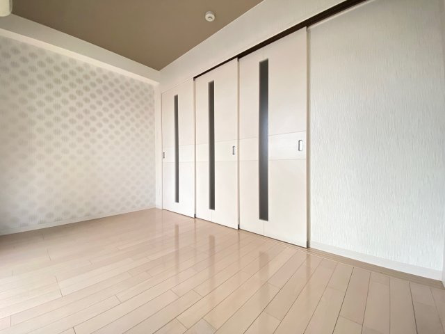 プロヴァンスヒルズ新宿の洋室