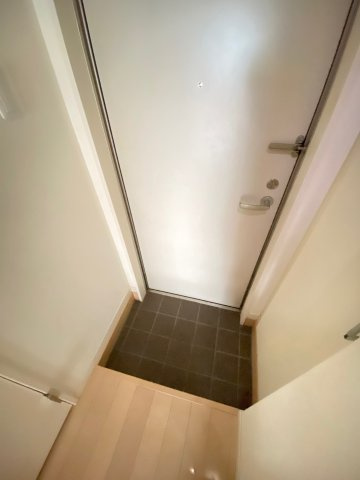 プロヴァンスヒルズ新宿の玄関