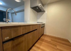 【キッチン】 | ヴァースクレイシアIDZ中野鷺宮 | システムキッチン。