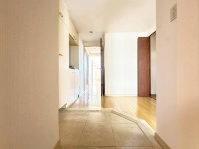 【玄関】 | ルミナス桃山台