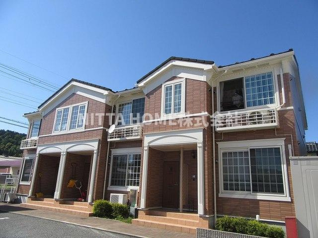 アンリーヴェの外観|エアコン２台付き◎トランクルームもついて便利◇豊岡駅から徒歩圏内♪