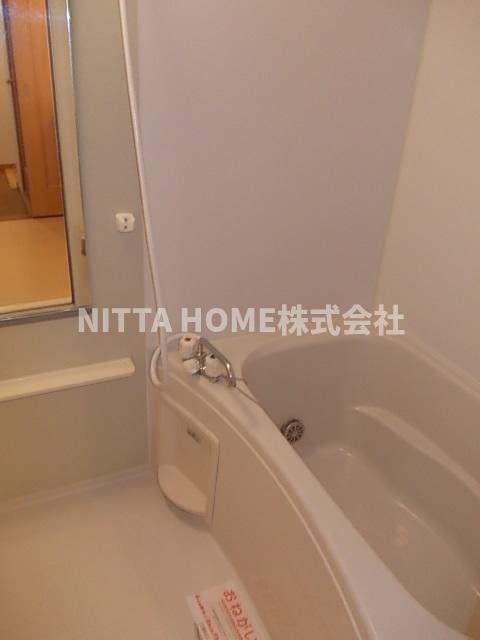 アンリーヴェの浴室|追い焚き機能・浴室乾燥機も設置済み●