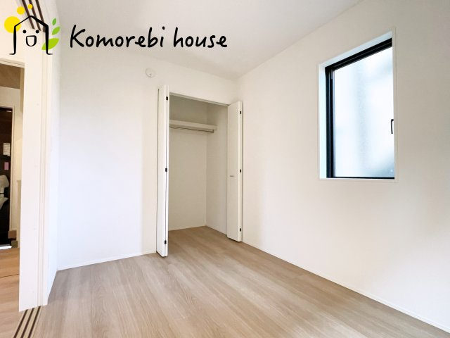 上尾市向山　11期　新築一戸建て　グラファーレ　02の洋室|ゆったりした洋室です