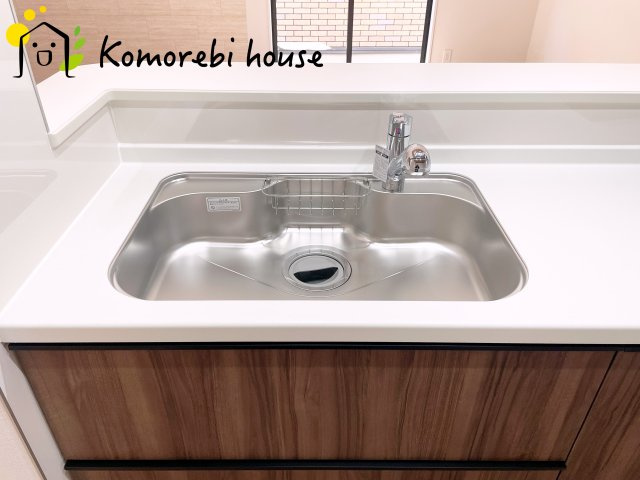 上尾市向山　11期　新築一戸建て　グラファーレ　02のキッチン|キッチンでお料理をお楽しみください