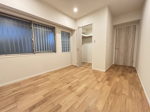 【洋室】 | エルセレブ上池台トップヒル