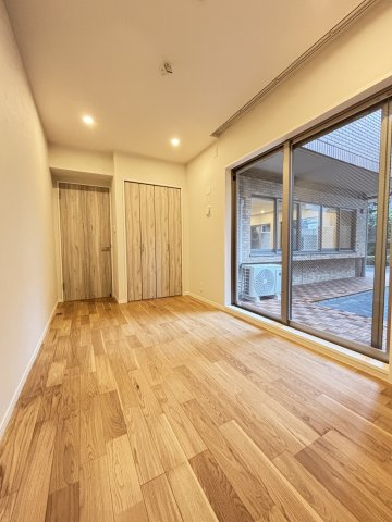 【洋室】 | エルセレブ上池台トップヒル