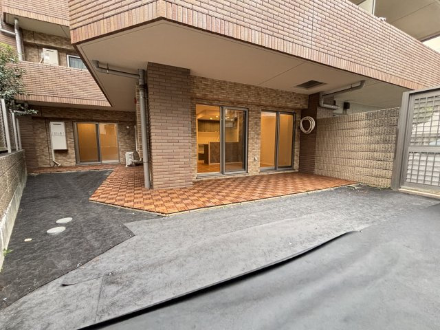 【庭】 | エルセレブ上池台トップヒル