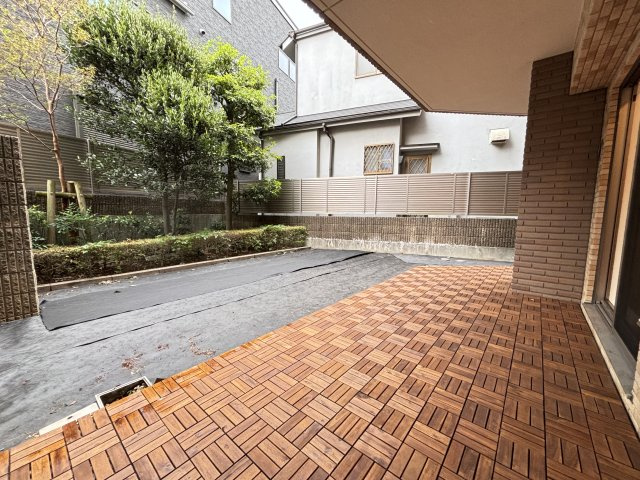 【庭】 | エルセレブ上池台トップヒル