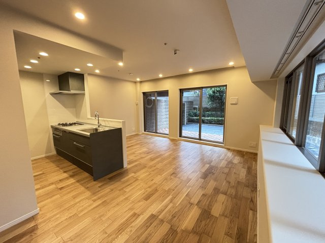 【居間・リビング】 | エルセレブ上池台トップヒル