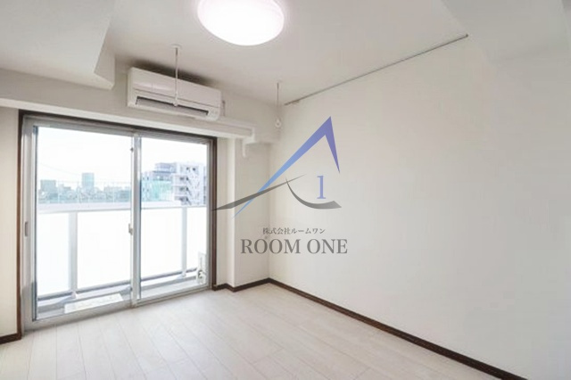 GENOVIA京成立石Ⅲskygardenの居間・リビング|洋室のお部屋です。