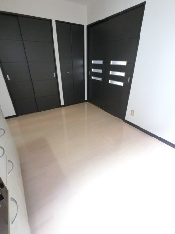 ミレナコートの居間・リビング