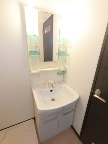 ミレナコートの独立洗面台