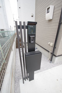 【前面道路含む現地写真】 | 【仲介手数料無料！！】府中市多磨町2丁目　新築戸建て（全7棟）6号棟　4990万円