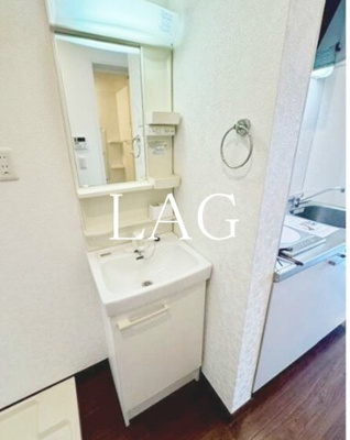 【洗面所】 | プリズム６番館 | 洗面台です。