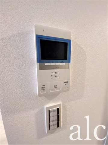 Ludens方南町のセキュリティ|同シリーズのモニターホンを使用