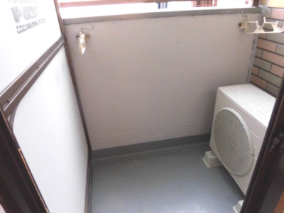 【バルコニー】 | ロフティ淡路 | 外干しができるバルコニーです