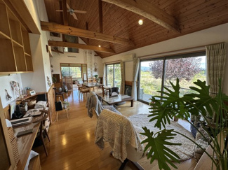 【居間・リビング】 | 【商談中】リビングから富士山が望める平家物件