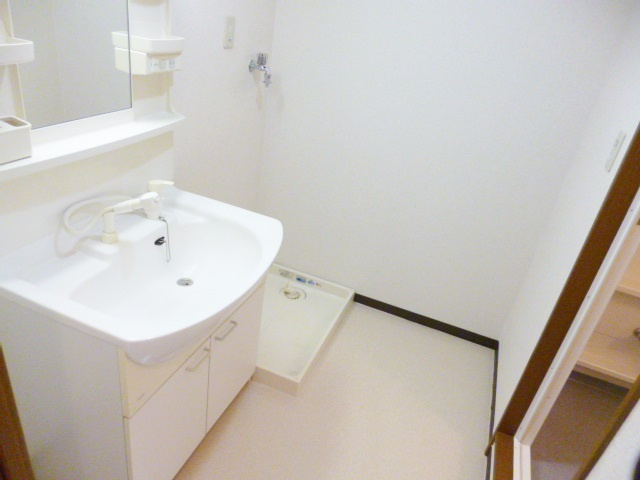 ラ・ポームの洗面所|洗面所も広めです★