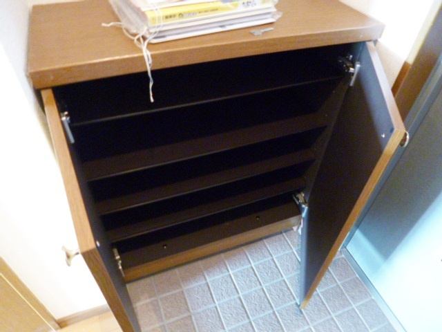 ラ・ポームの収納|シューズボックスです☆