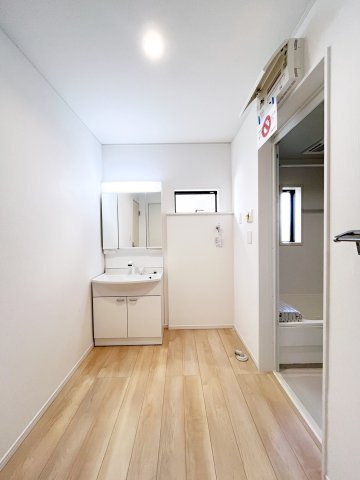 クレイドルガーデン和歌山市鳴神　第４期の独立洗面台