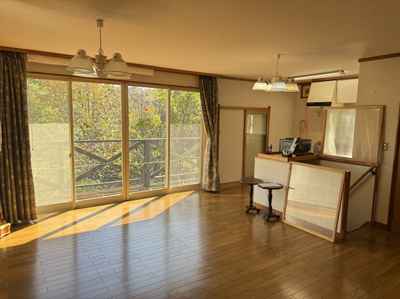 【居間・リビング】 | 佐久高原美笹別荘地Ｇ－３ | ２Ｆ