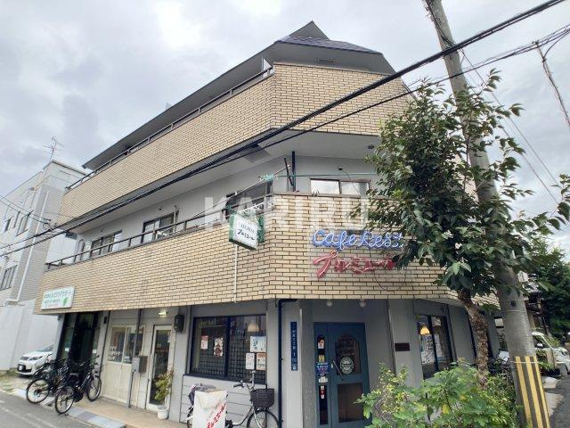 ルミエール中宮の外観