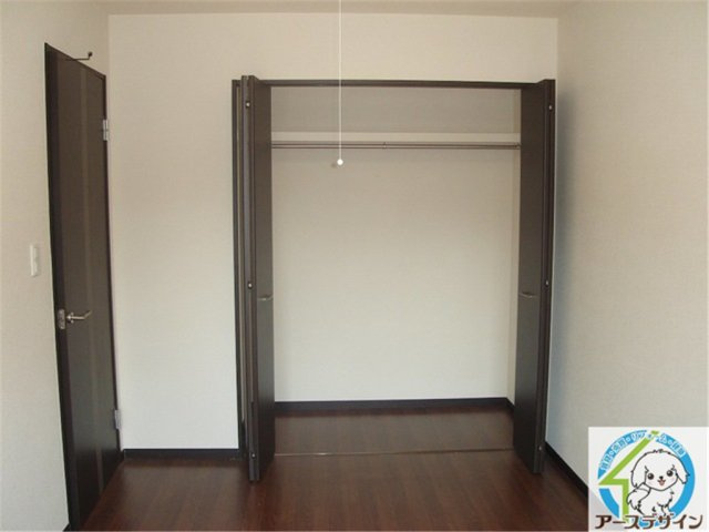 アイエスパレス・イーストの収納|パース写真