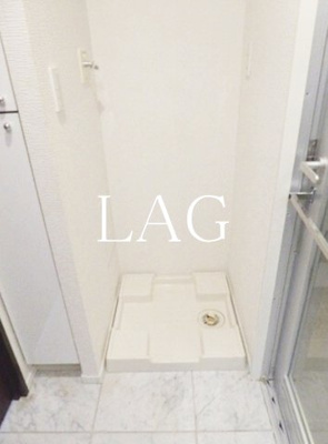 【設備】 | ピアースコード中目黒 | 室内洗濯機置き場です。