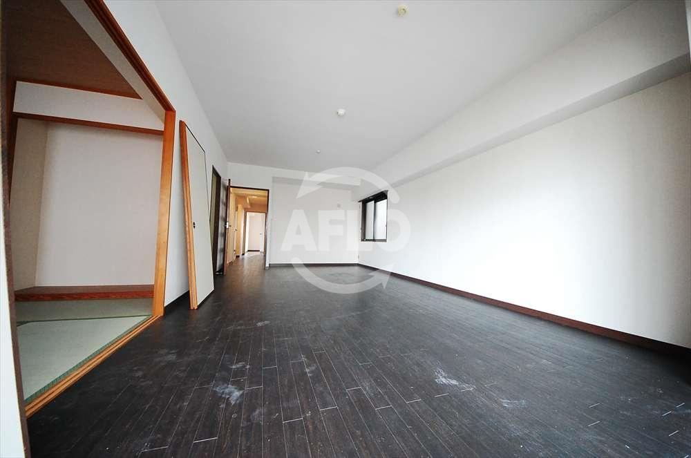 ヴェルデ北堀江　堀江小学校区域の居間・リビング|ヴェルデ北堀江　リビング