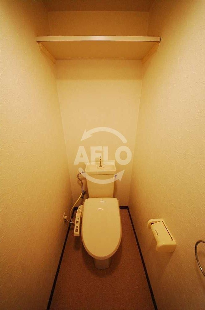 ヴェルデ北堀江　堀江小学校区域のトイレ|ヴェルデ北堀江　温水洗浄便座