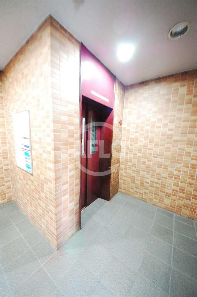 ヴェルデ北堀江　堀江小学校区域のロビー|ヴェルデ北堀江　ＥＶ