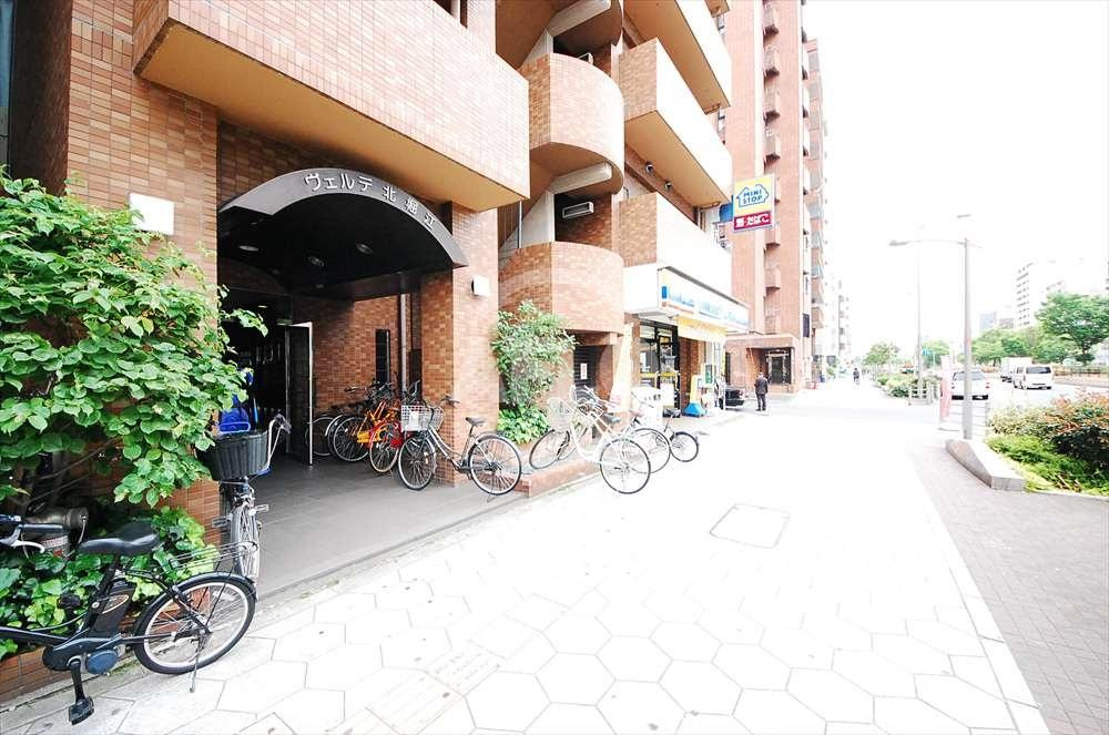 ヴェルデ北堀江　堀江小学校区域のエントランス|ヴェルデ北堀江　エントランス