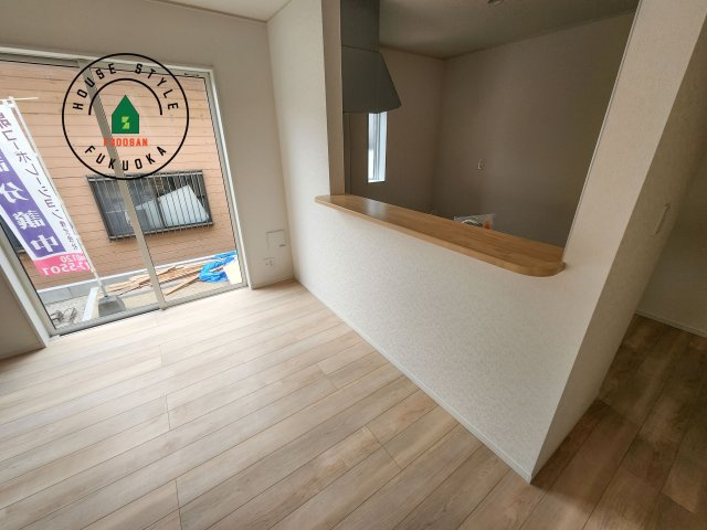 福岡市博多区金の隈3丁目第4-1棟（1号棟）のダイニング|ダイニングとリビングのメリハリが付けやすい空間設計になっています。