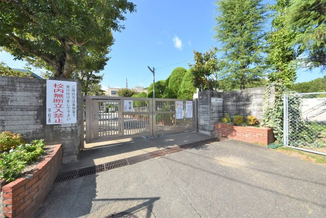 福岡市博多区金の隈3丁目第4-1棟（1号棟）の周辺|月隈小学校