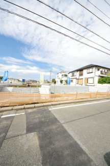 【外観】 | 令和７年10月20日撮影　建築中