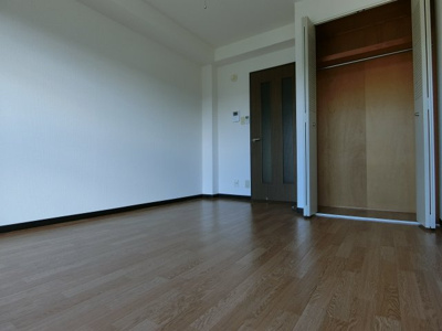 【内装】 | ルミエールマゴジ3