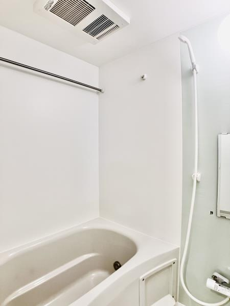 シティフォレスト森下の浴室|落ち着いた空間のお風呂です