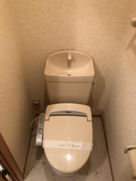 リーベン ルーチェのトイレ|嬉しい温水洗浄便座付き♪