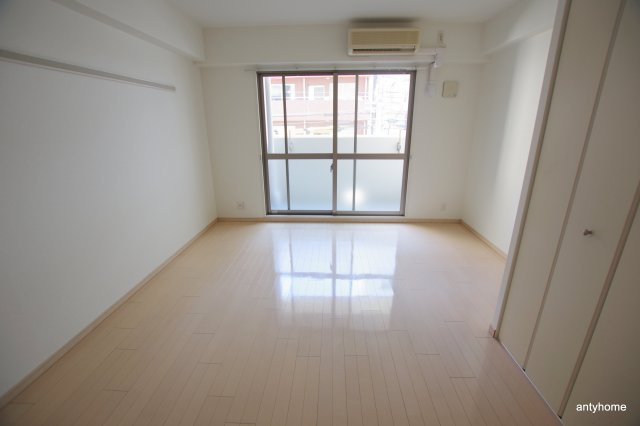 ヴィレッジ蔵人の居間・リビング