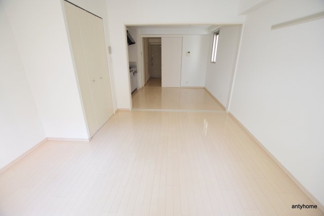 ヴィレッジ蔵人の居間・リビング