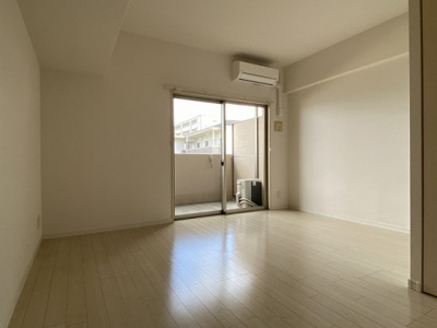 【居間・リビング】 | 仲介手数料半額！プライムアーバン博多東