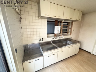 門戸岡田町貸家Ｄ棟のキッチン