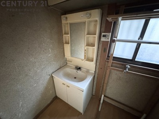 独立洗面化粧台付きでおすすめです！
