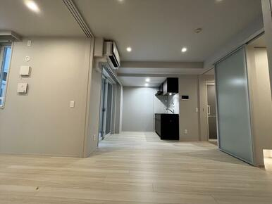 【居間・リビング】